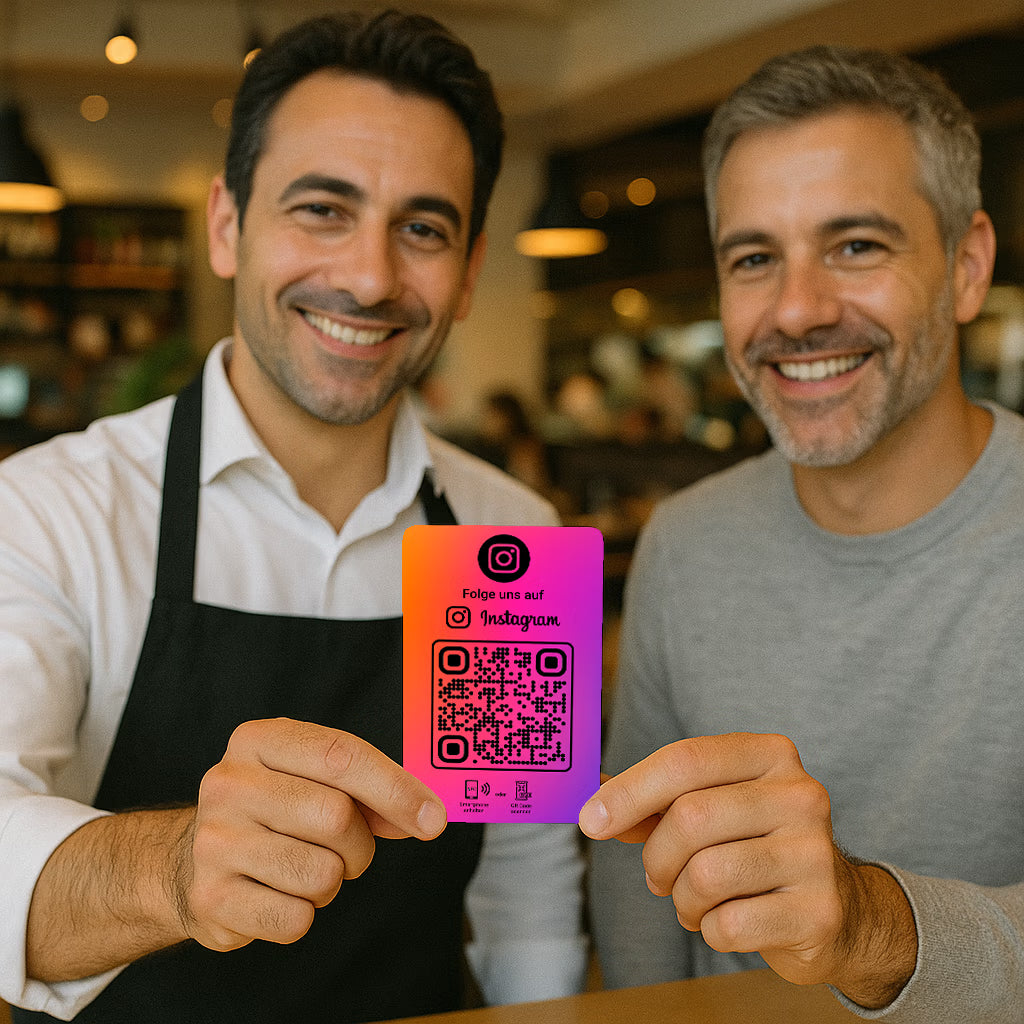 TikTok Follow Karte QR Code NFC mit Logo